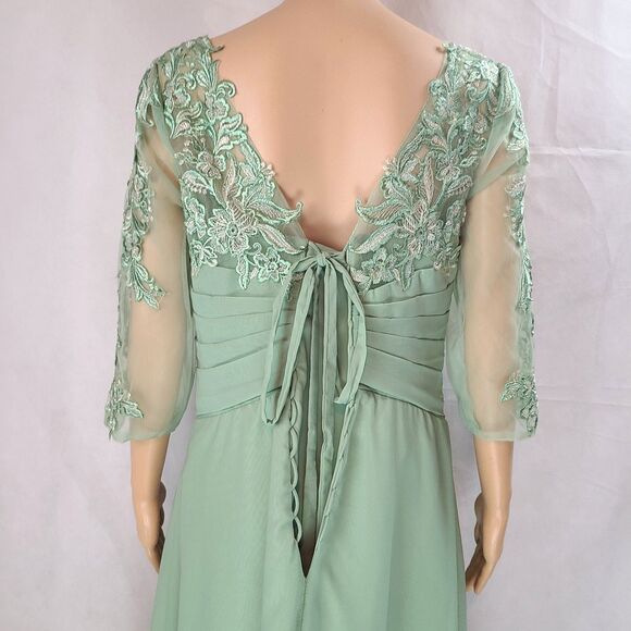 New Mother of the Bride/Groom (12) Dusty Sage Green Lace & Chiffon Ruched Dress - Picture 7 of 13